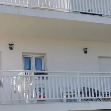 Apartment Optimum Trogir