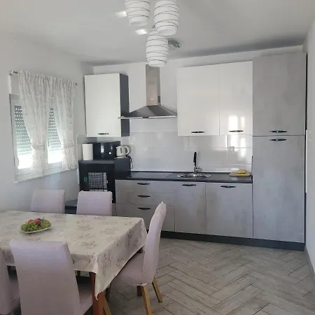 Apartment Optimum