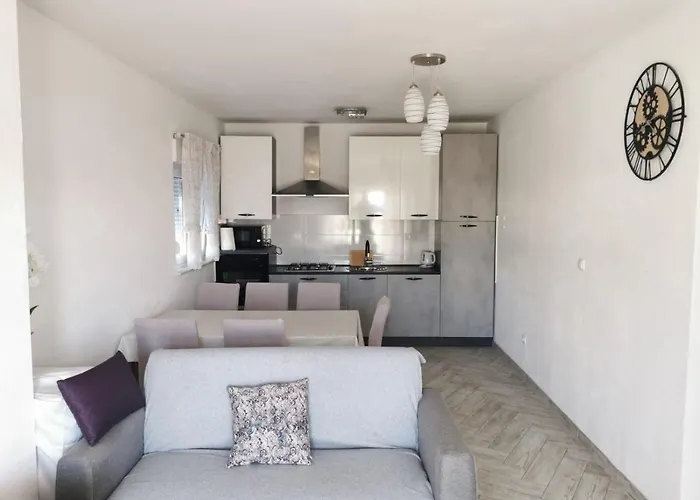 Optimum Apartman *